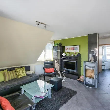 1 Bedroom Beautiful In Roebel Apartment